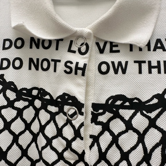 Burberry Men’s White Polo Shirt size M. Fish net design. Authentic - Picture 3 of 12